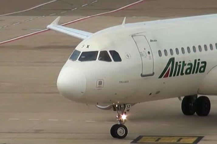 Stop ai voli Alitalia su Olbia: il rebus Air Italy