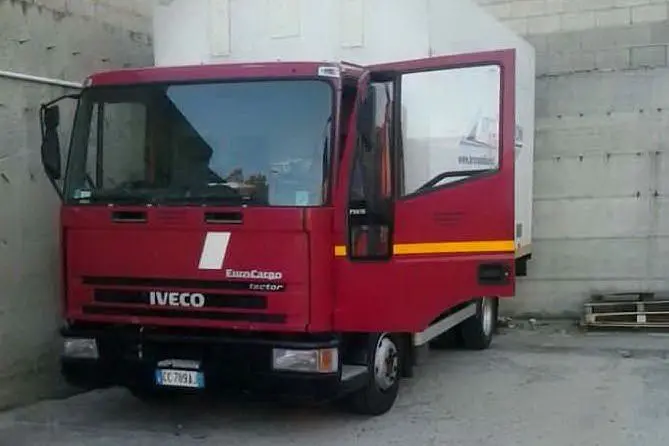 Il camion rubato a Sedilo