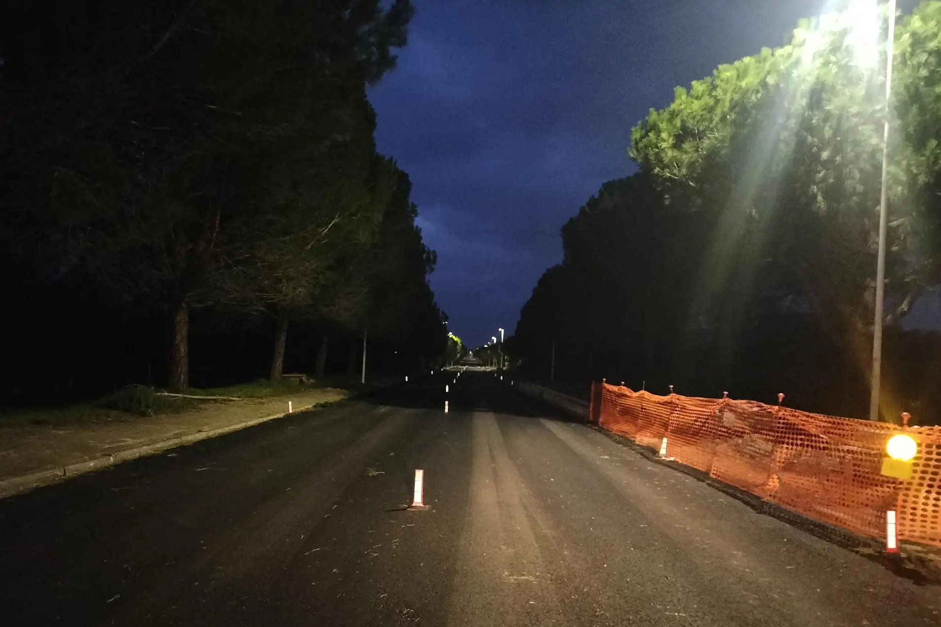 La riapertura del viale del Minatore. (Foto Scano)