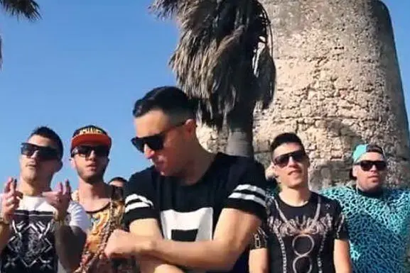 Un "fermo" del video