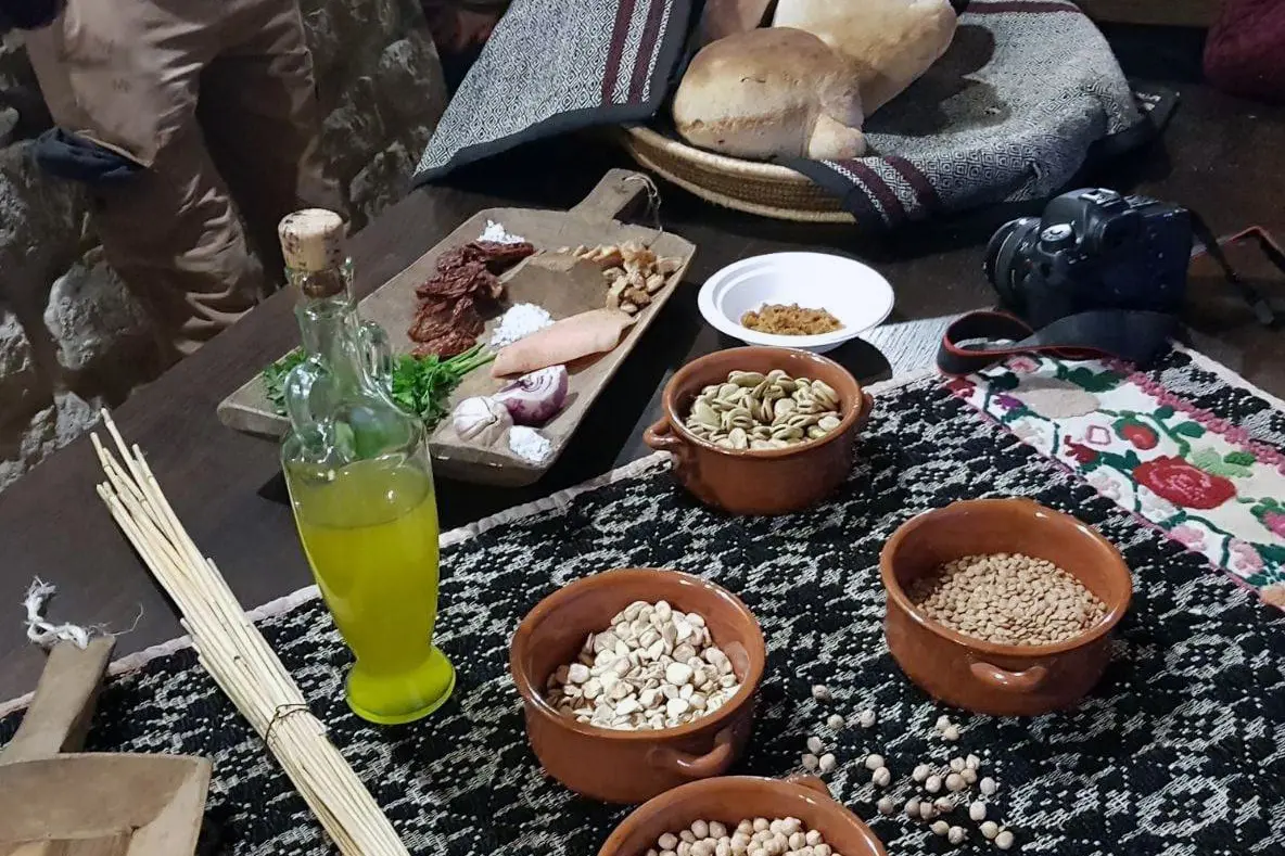 Foto di repertorio della Sagra dei Legumi di Albagiara (foto concessa dal Consorzio Due Giare)