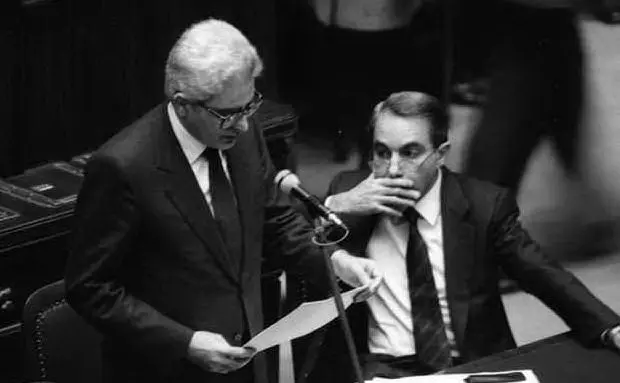 Era il fratello dell'attuale Capo dello Stato Sergio Mattarella