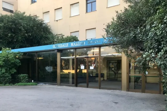 L'ospedale Marino di Alghero (Ansa)