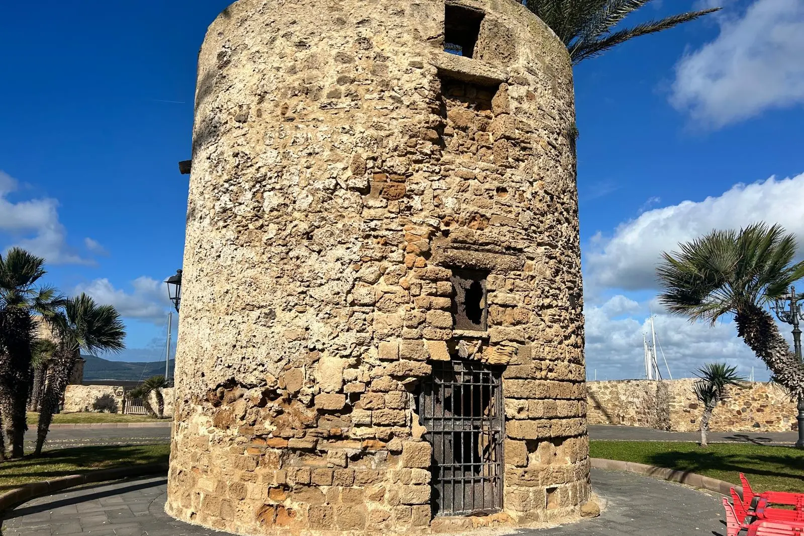 La Torre della Polveriera sui Bastioni Pigafetta