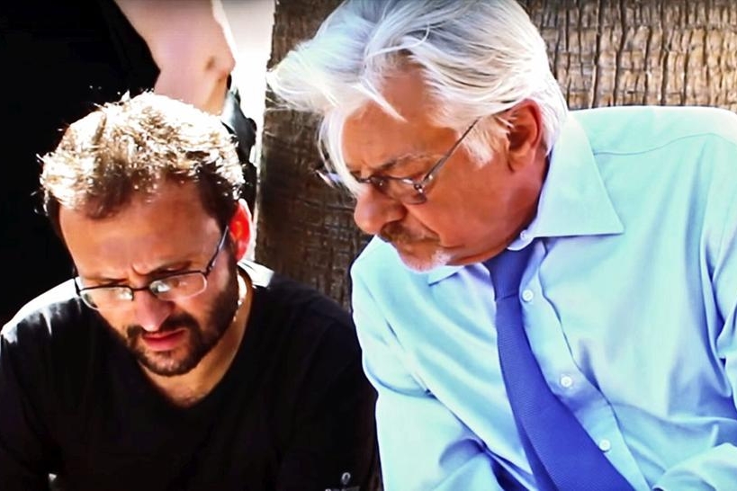 Il regista Marco Demurtas con l'attore Giancarlo Giannini (foto concessa)