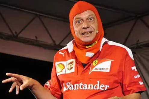 Marco Della Noce nei panni del capo meccanico della Ferrari