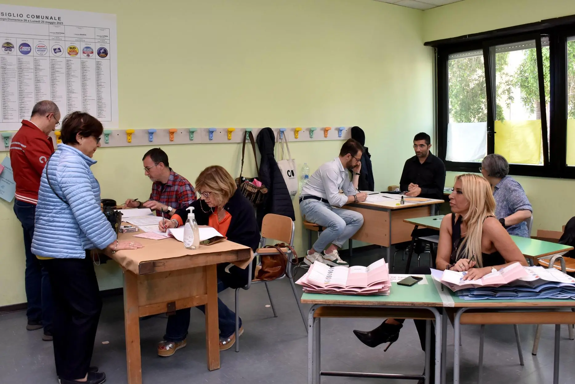 Urne aperte a Catania per l'elezione di sindaco, consiglio comunale e consigli di circoscrizione, Catania, 28 maggio 2023. ANSA/ORIETTA SCARDINO