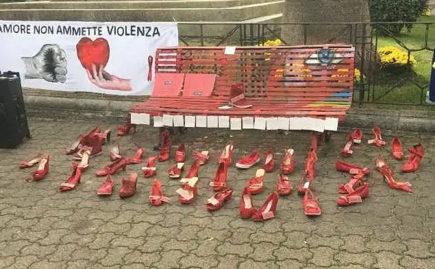 Le scarpe rosse a Iglesias