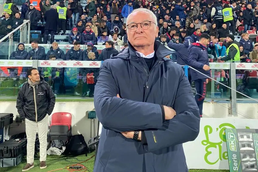 Claudio Ranieri in panchina. (Max Solinas)