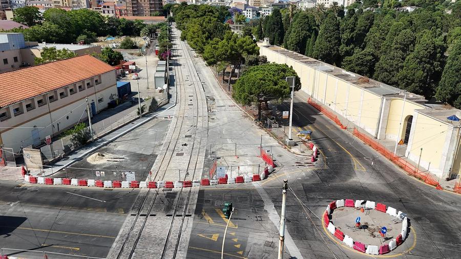 Cagliari, il traguardo per la metro si allontana: almeno altri due anni di lavori
