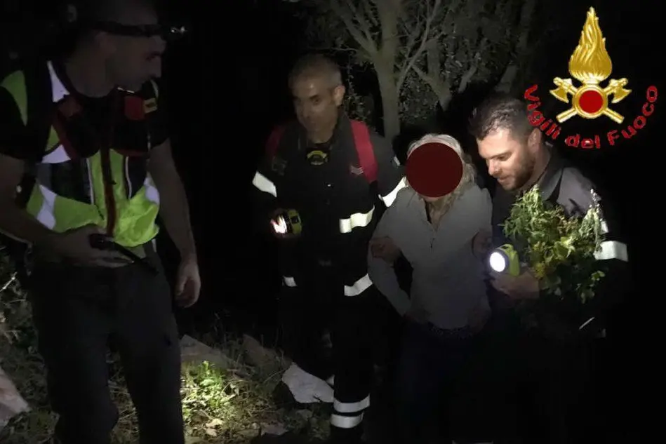 Il ritrovamento (Foto Vigili del fuoco)