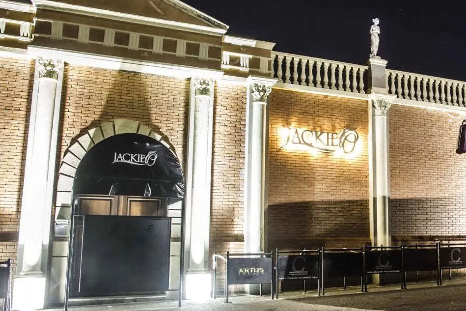 L'ingresso della discoteca Jko