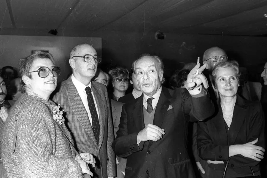 Giorgio Napolitano con la moglie  Clio Bittoni e Renato Guttuso con la moglie a Roma, il 9 aprile 1984
