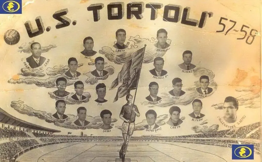 I giocatori del Tortolì 1957-58 (foto Ogliastra calcio)