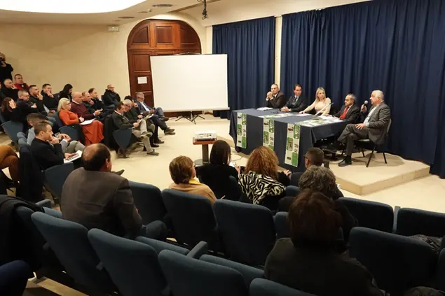 L'incontro con i sindaci (foto Ras)
