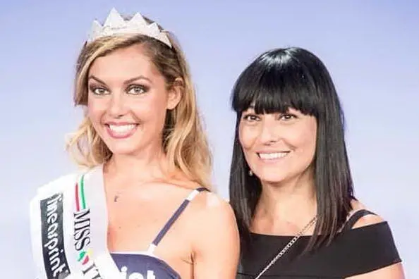 Valentina Vallascas, miss Italia Sardegna, e l'organizzatrice Michela Giangrasso