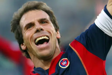 La gioia dopo un gol in maglia rossoblù