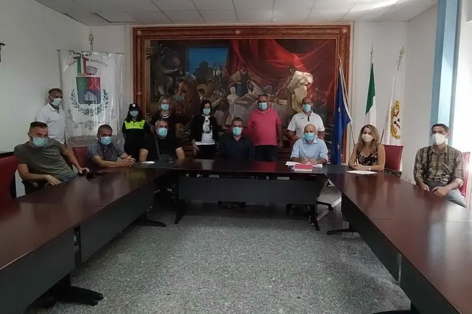 Il sindaco e la sua squadra (Foto A.Caria)