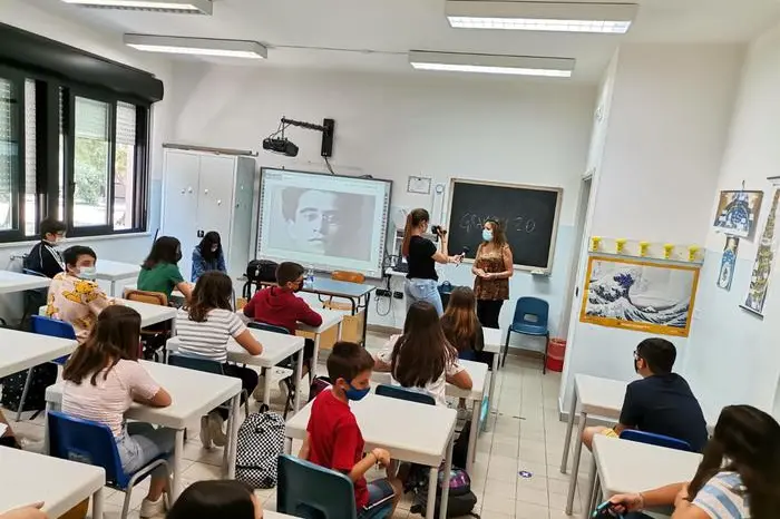 Una scuola (foto Ansa)