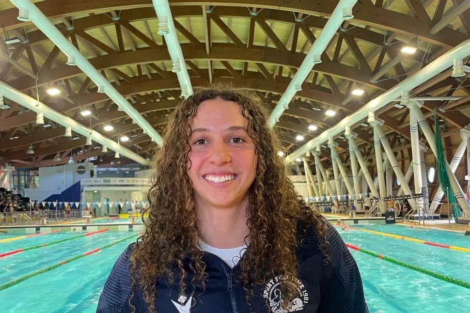 Anna Conti, 19 anni, nuotatrice della Sport Full Time Sassari (foto Lasio).