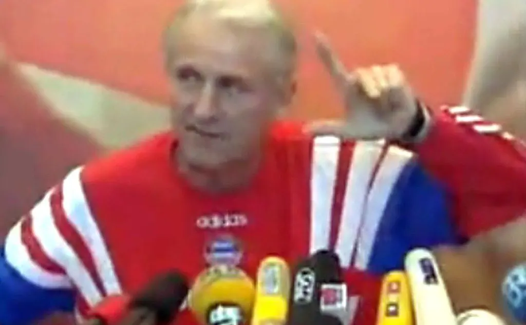 La famosa intervista in cui, da allenatore del Bayern, si scaglia contro i suoi giocatori e in particolare contro Strunz
