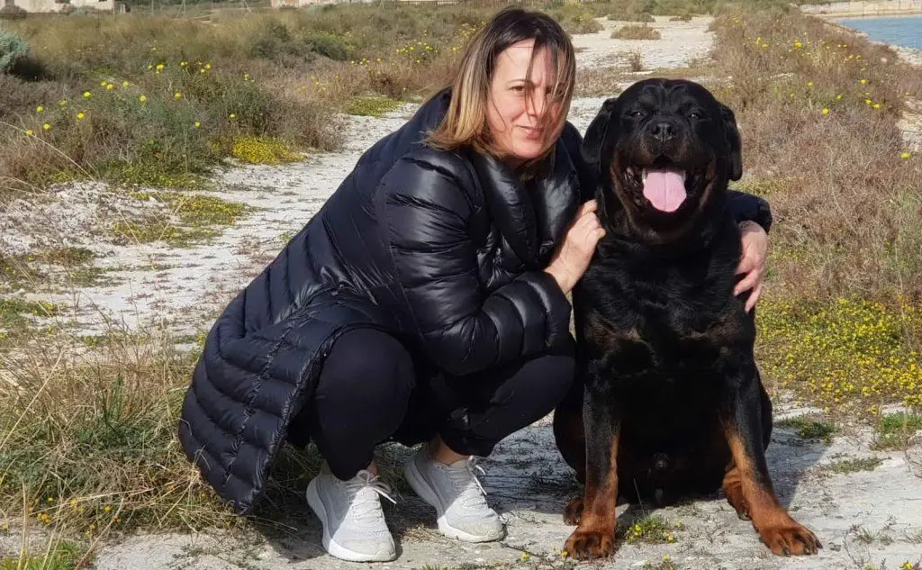 Claudia Pugliese e la mia guardia del corpo Devil, Cagliari