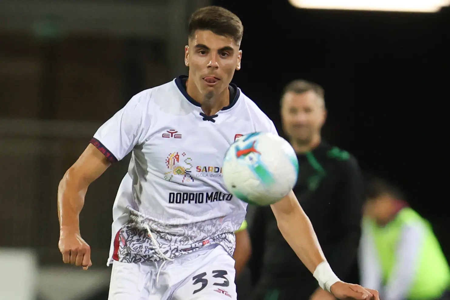 Adam Obert, difensore del Cagliari (foto Fabio Murru)