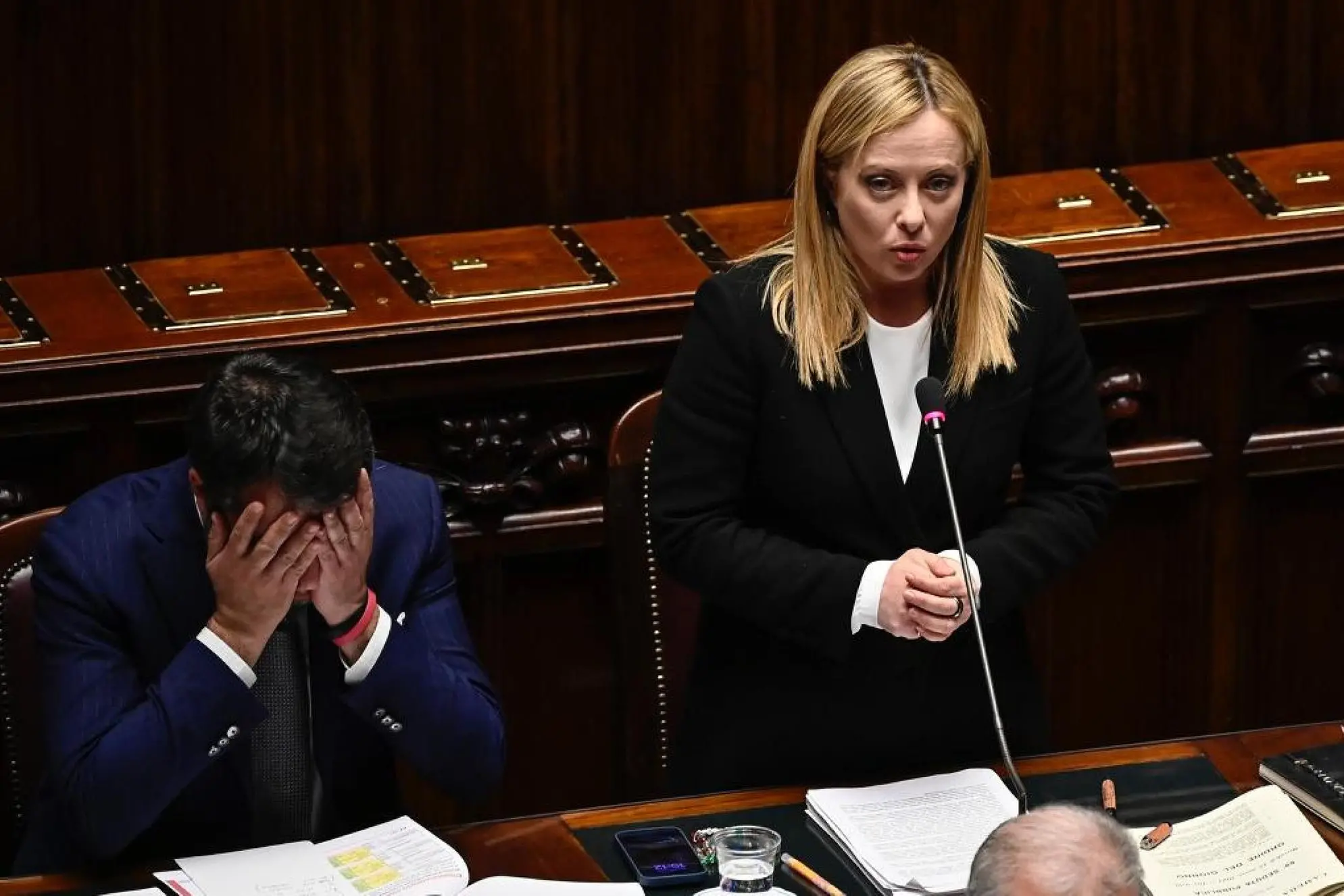 Il ministro dei Trasporti Matteo Salvini e la presidente del Consiglio Giorgia Meloni, durante il 'question time' in aula della Camera, Roma, 15 marzo 2023.