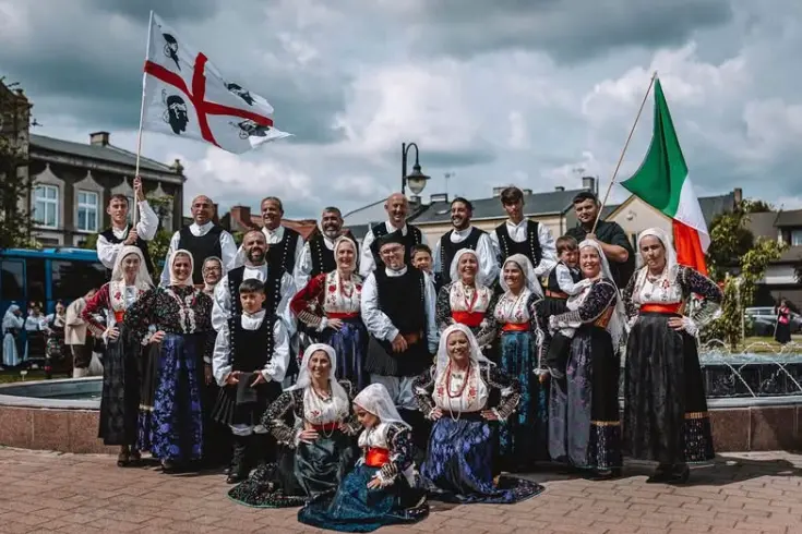 Gruppo folk Putifigari (foto concessa)
