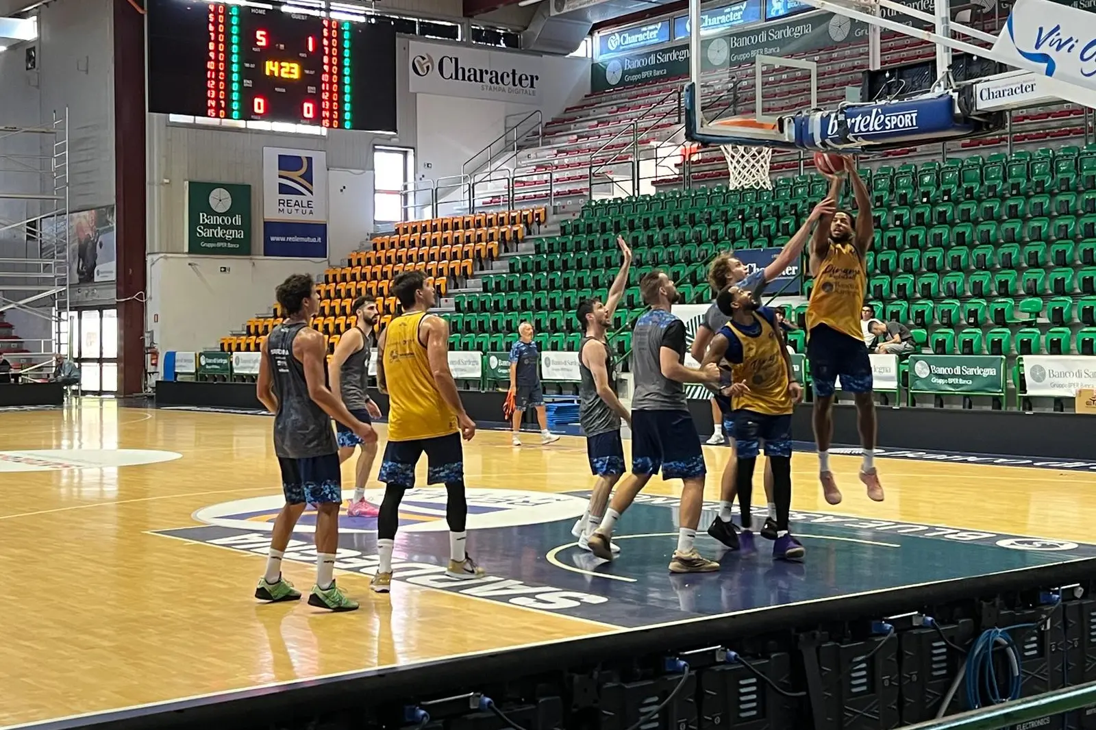 Bryce Nze al tiro in allenamento (foto G. Marras)