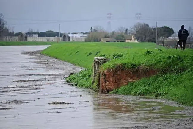 Il fiume Bisenzio (Ansa)
