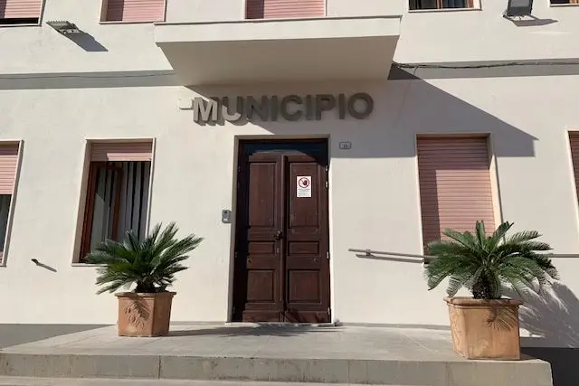 Il Comune di Riola Sardo (foto Sara Pinna)