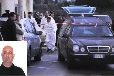 Il luogo del delitto e la foto di Fabrizio Manca, accusato del triplice omicidio