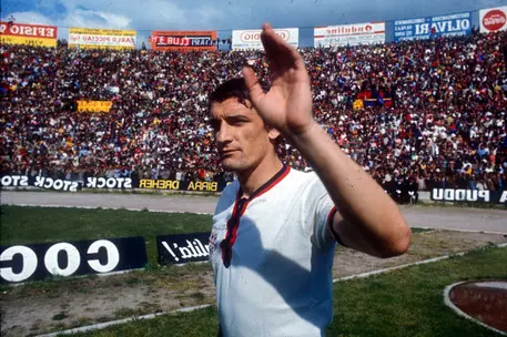 #AccaddeOggi: 9 aprile 1977, Gigi Riva annuncia l'addio al calcio
