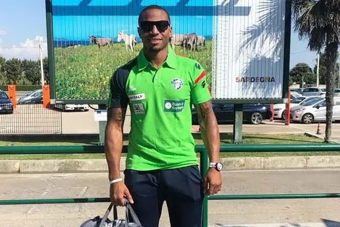 Curtis Jerrells all'arrivo a Sassari (foto Dinamo)