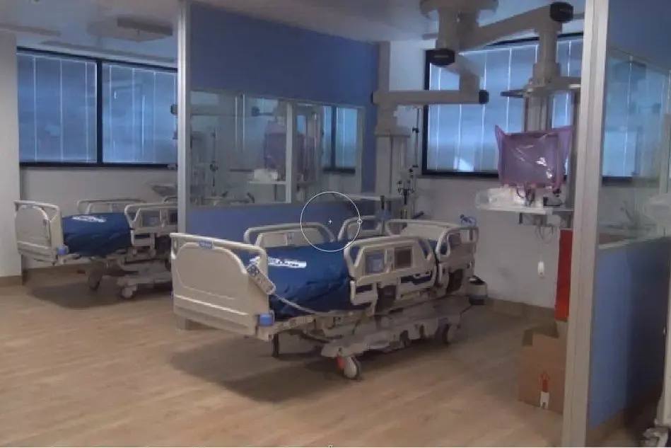 La rianimazione dell'ospedale civile di Alghero (foto Caterina Fiori)