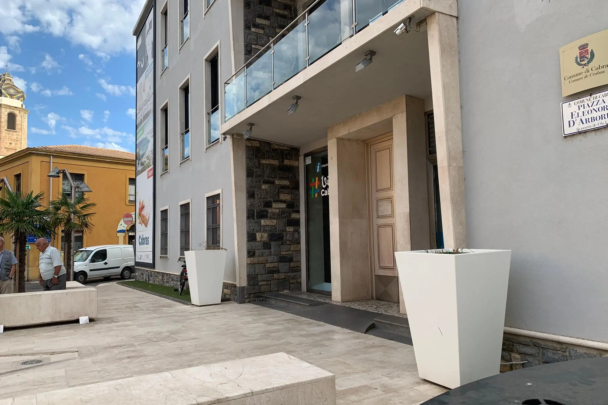 Il Comune di Cabras (foto di Sara Pinna)