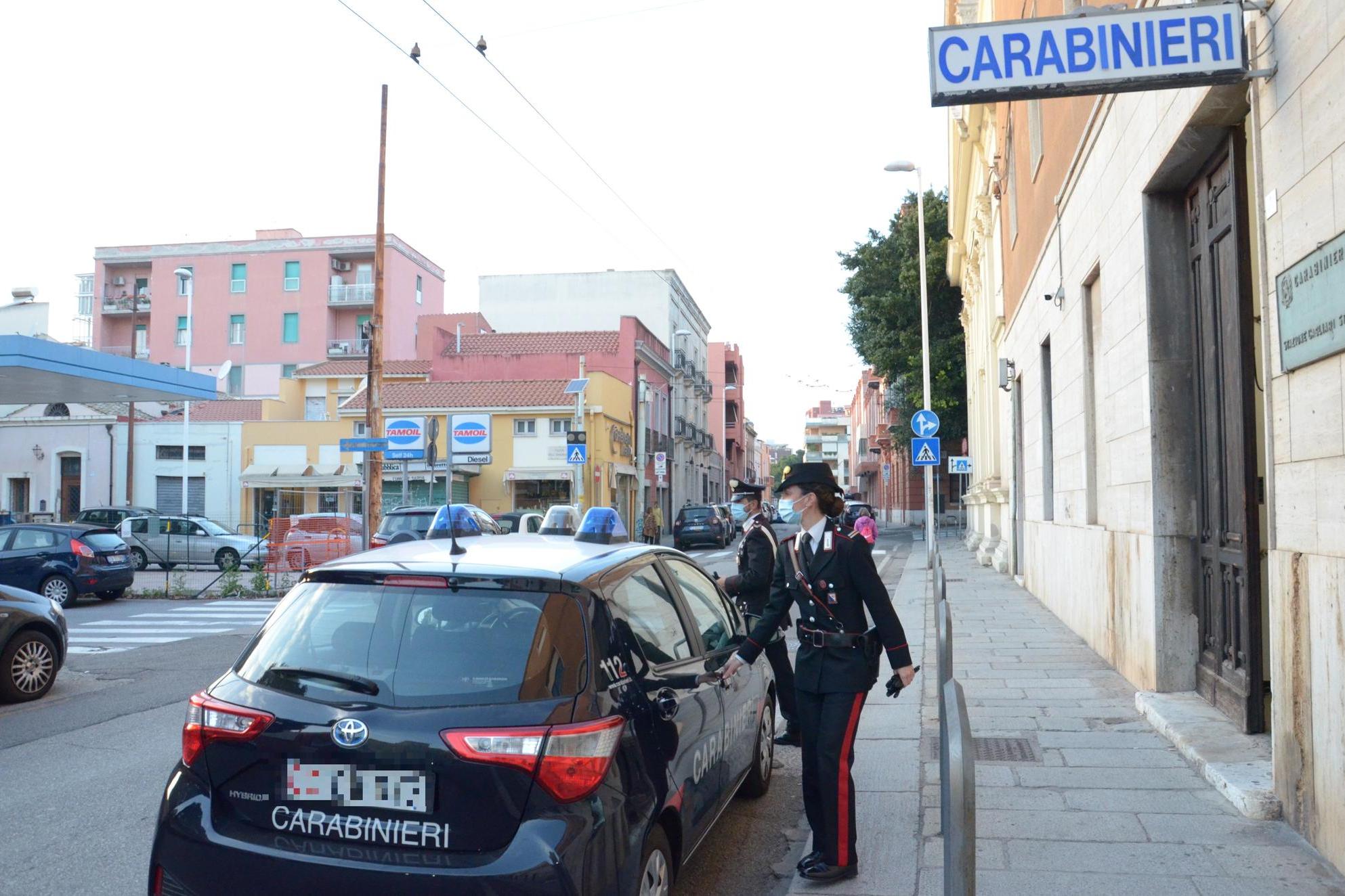 Tentato furto a Cagliari, due denunce (foto carabinieri)
