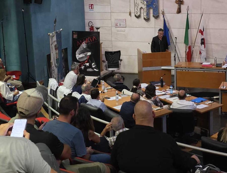 Esplode la crisi nella maggioranza