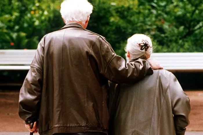 L’appello dei pensionati sardi: “Con l’inflazione aumenta il rischio povertà” (foto Ansa)