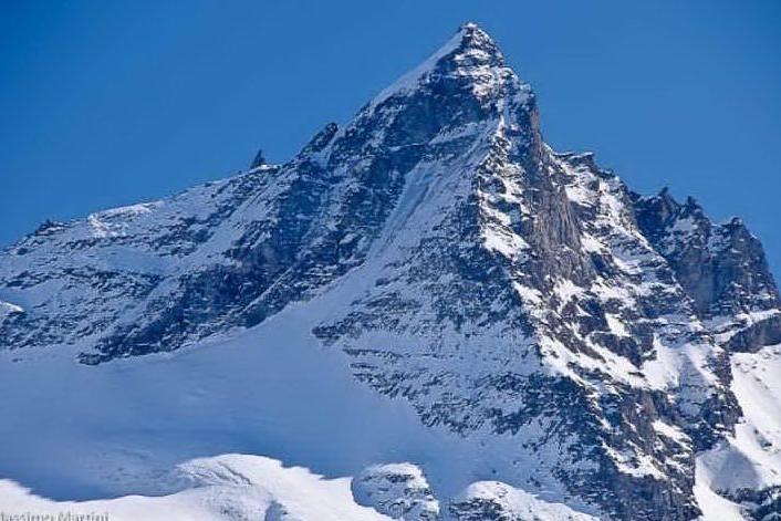 Val d'Aosta, tre alpinisti morti dopo essere precipitati dalla montagna