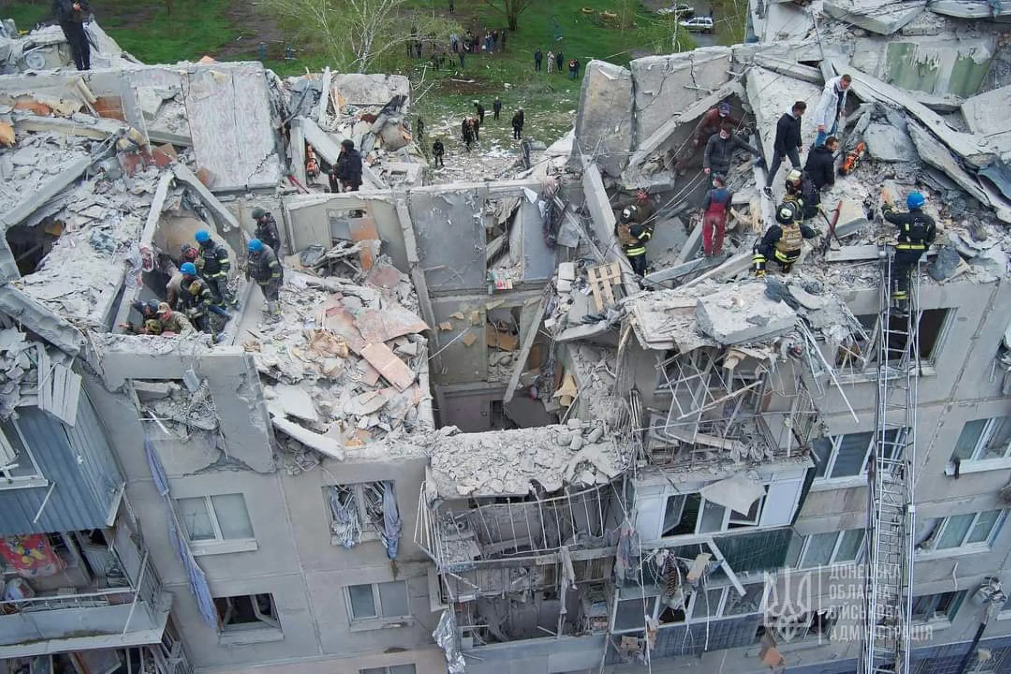 Un palazzo sventrato (foto ministero Ucraina via Ansa)