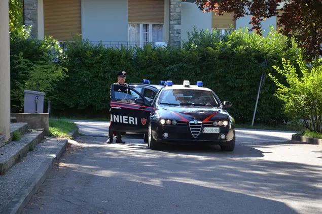 Truffa a Domusnovas per l'acquisto di un'auto online (foto carabinieri)