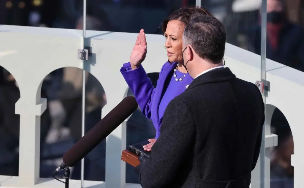 Il giuramento di Kamala Harris