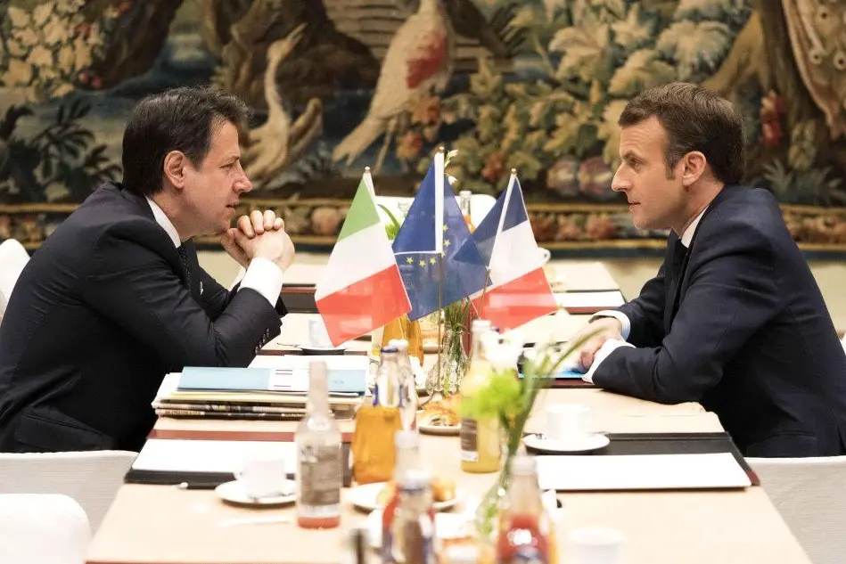 Conte e Macron (Ansa)