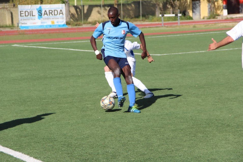 Mboup Babacar in gol col Sant'Elena