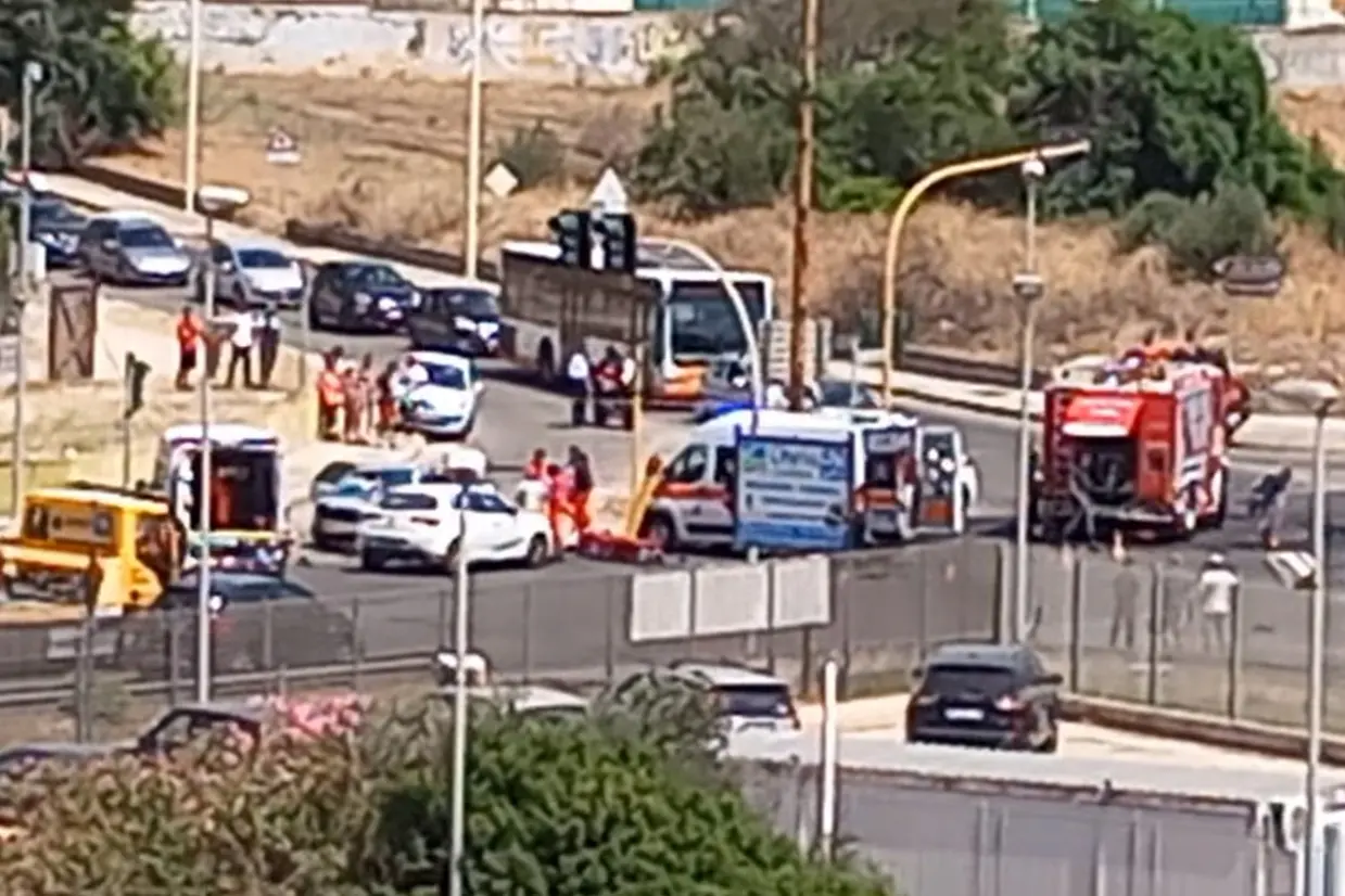 I soccorsi per l'incidente a Pitz'e Serra (foto Davide Loi)