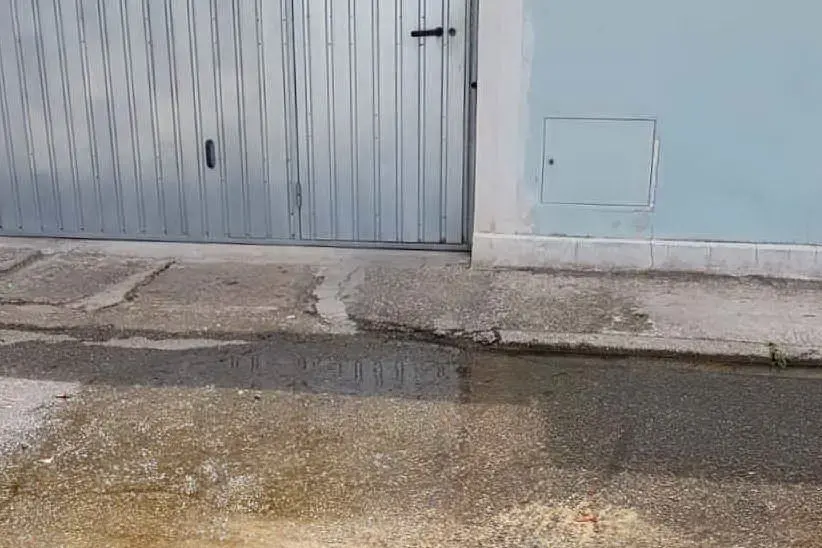 L'acqua per strada
