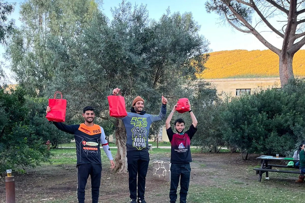 Podio gara enduro Alghero (foto Andrea Serreli)
