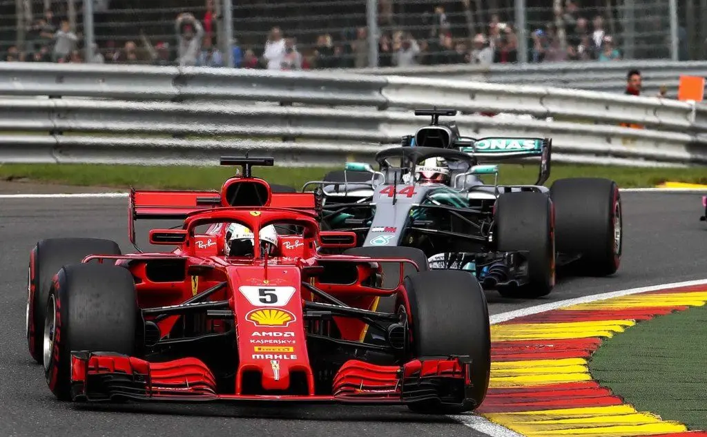 Vettel tallonato da Hamilton
